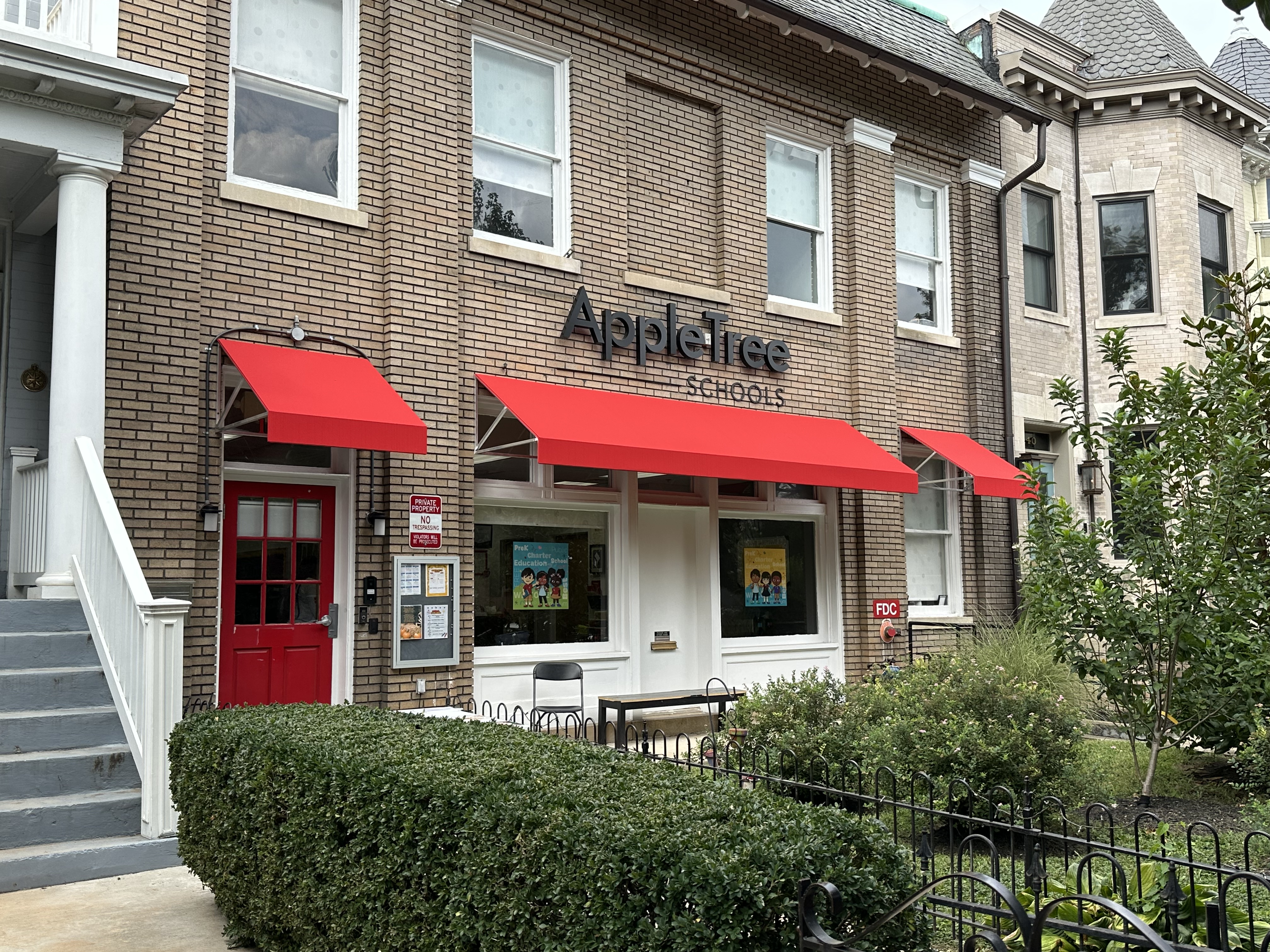 AppleTree Early Learning PCS - Lincoln Park